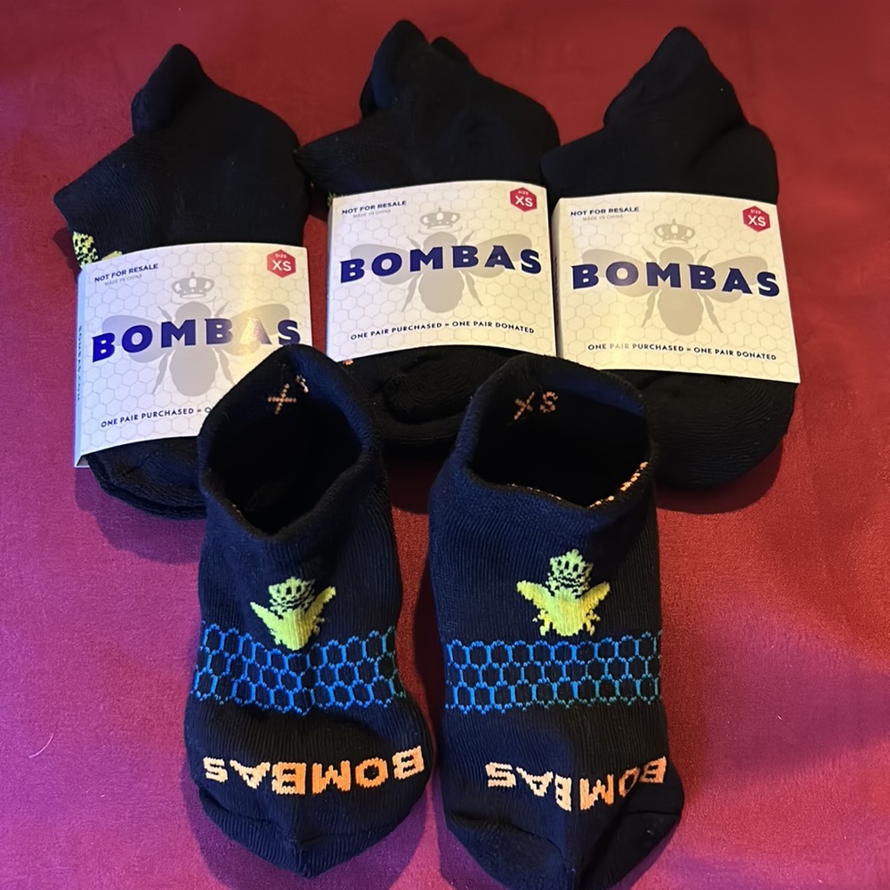 BOMBAS 6 pairs for $15!